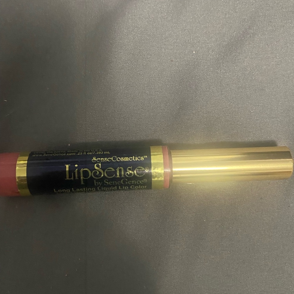 Lipsense